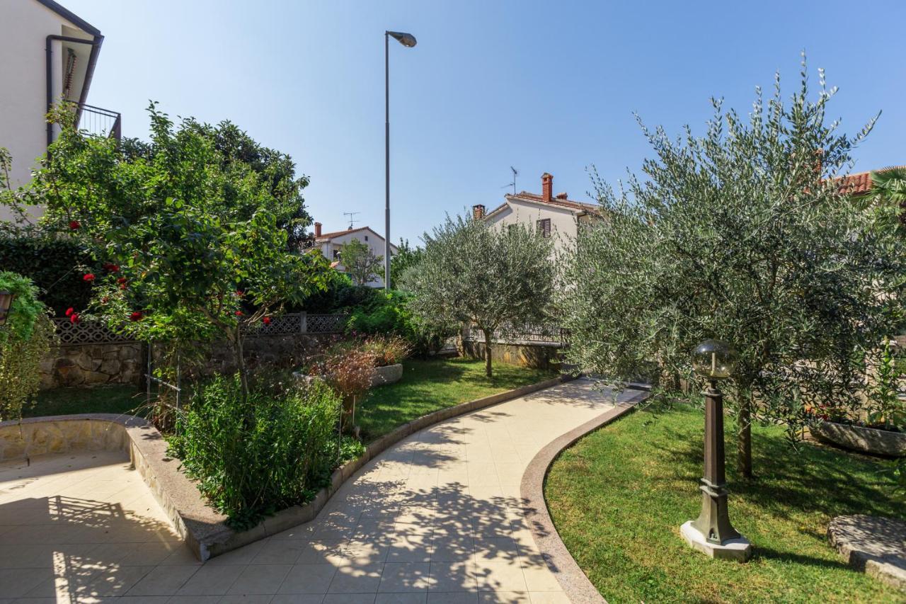 Apartments Maria Poreč Extérieur photo